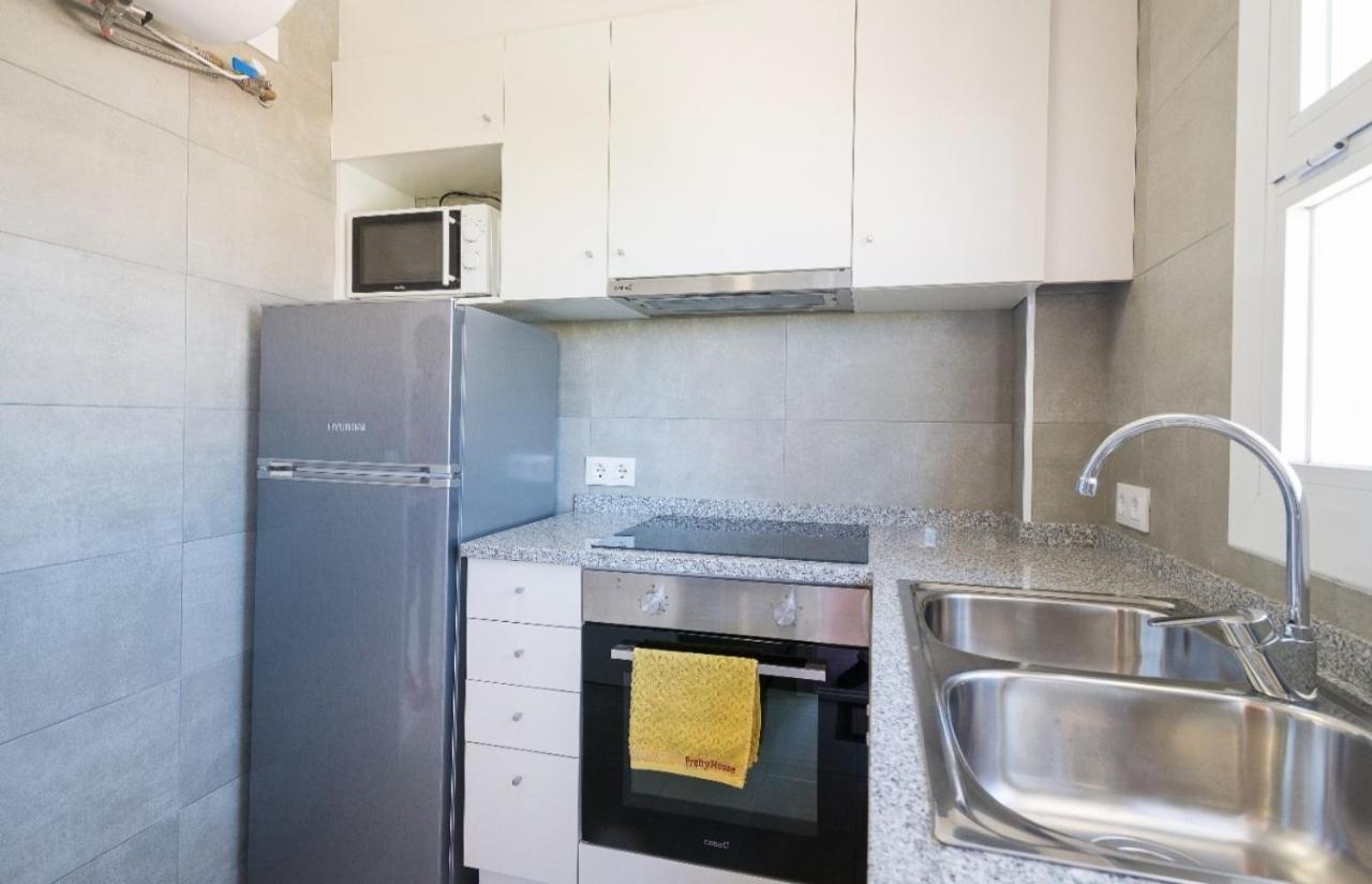 Ebro 5 Apartment *