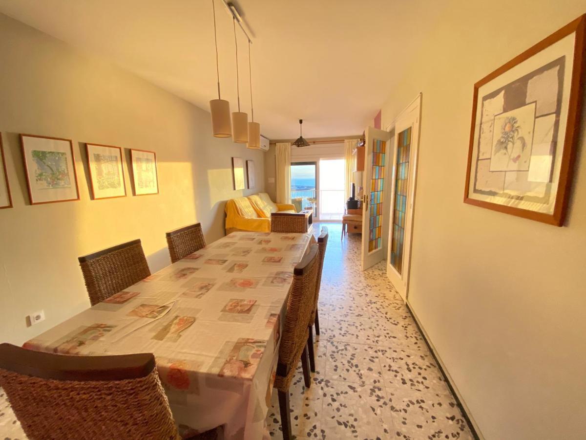 Agi Avenida Apartment *