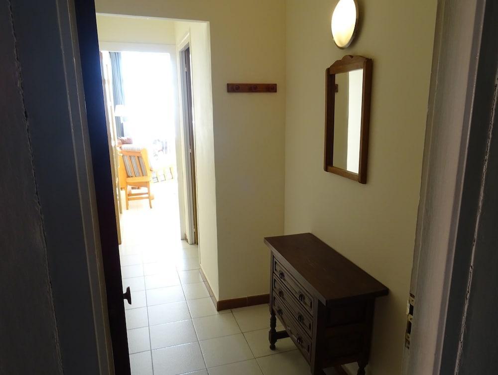Apartment Elvira *
