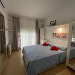 Romántico piso de la playa Fenals