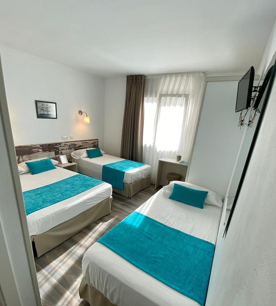 Bella Dolores Hotel 2*