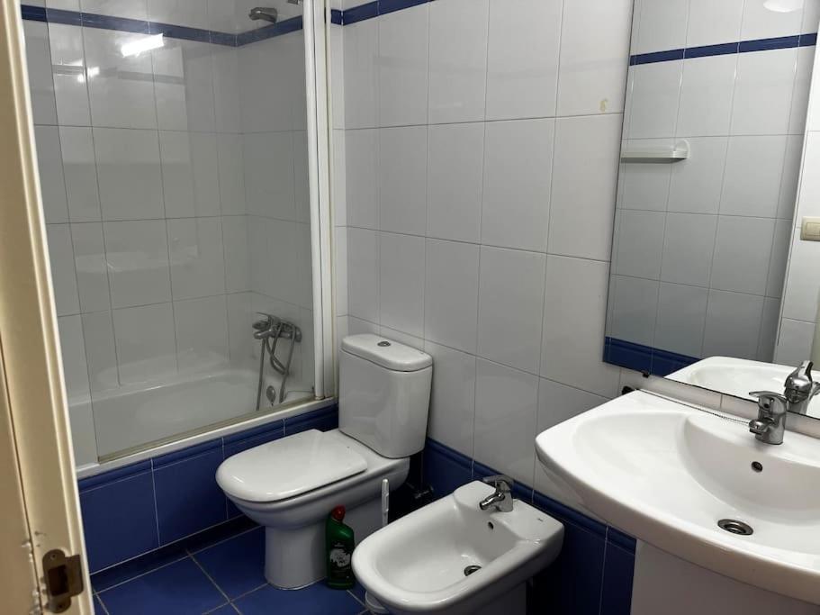 Hermoso Con Piscina A 300m De La Playa Apartamento