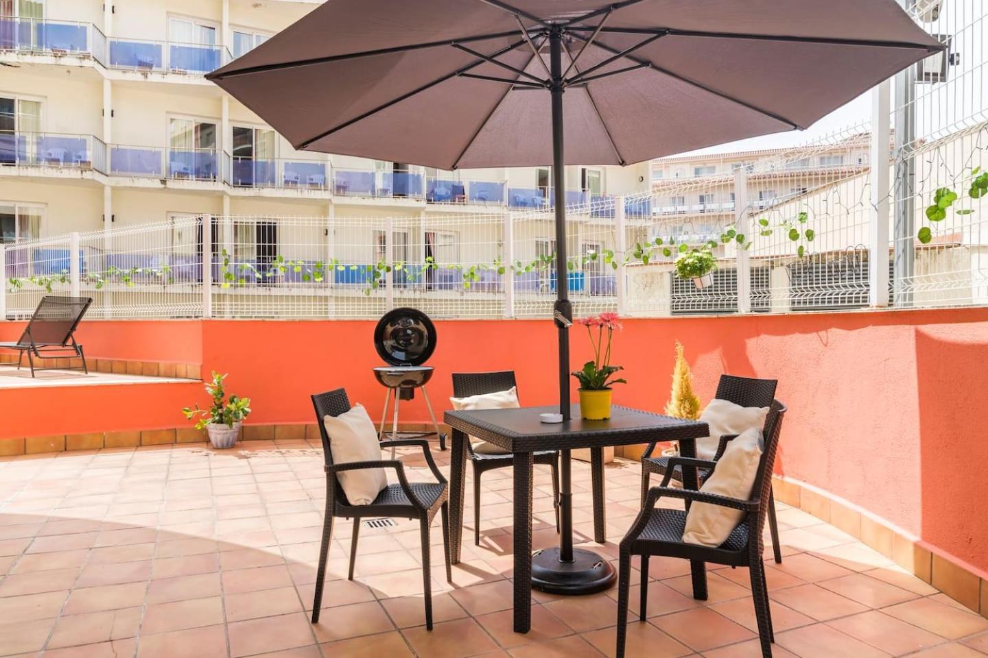 Grand Lloret Apartment *
