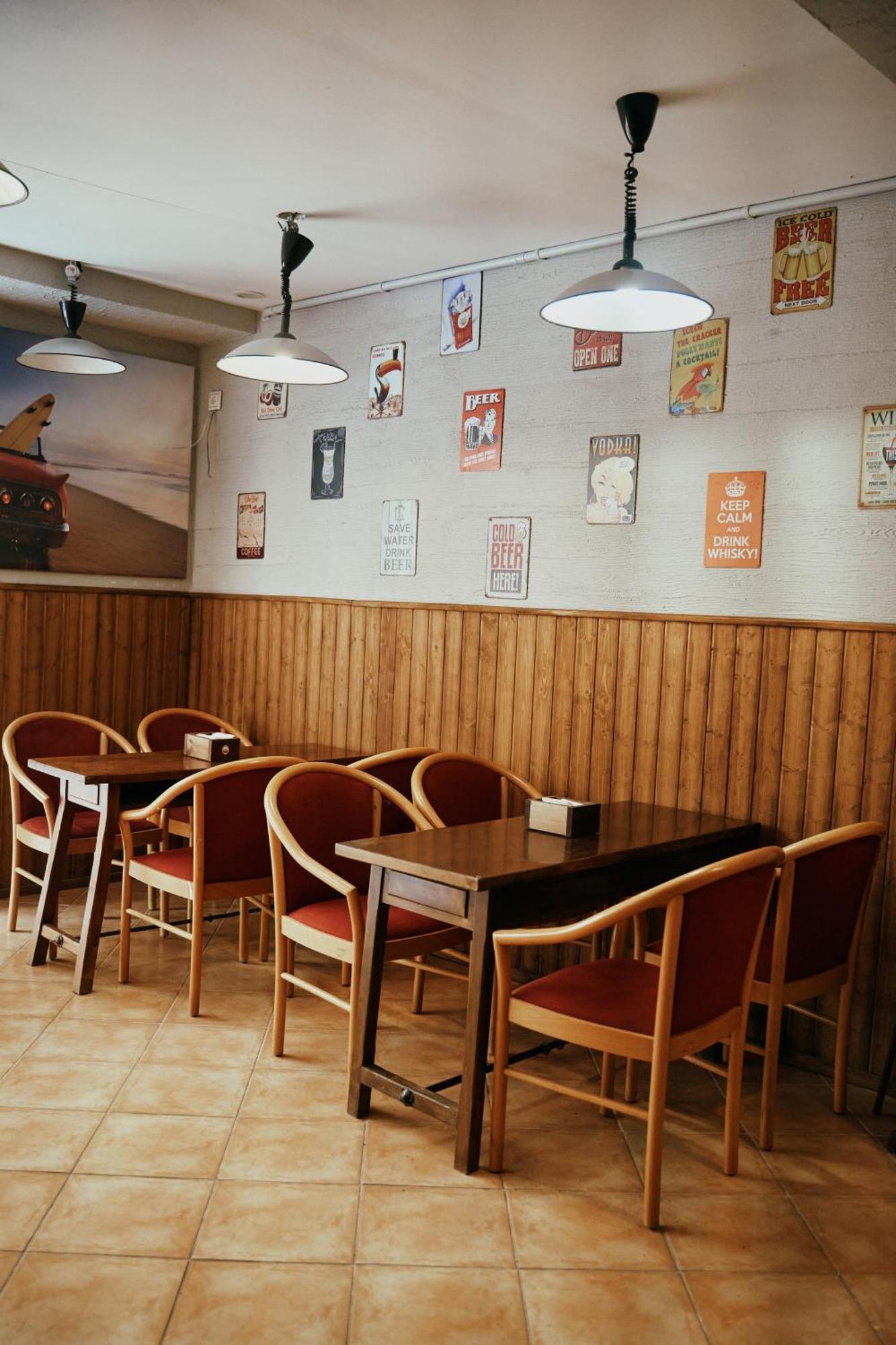 Loft & Group Hostal *