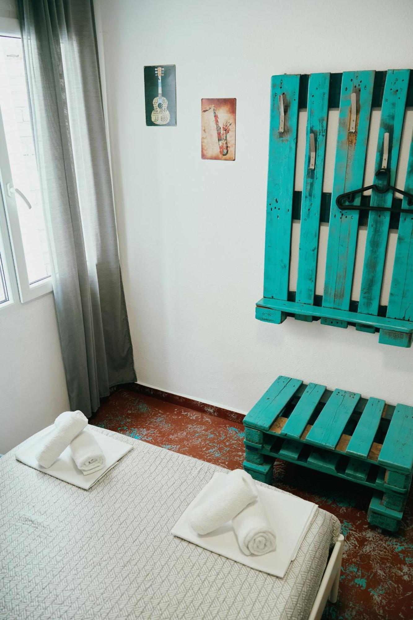 Loft & Group Hostal
