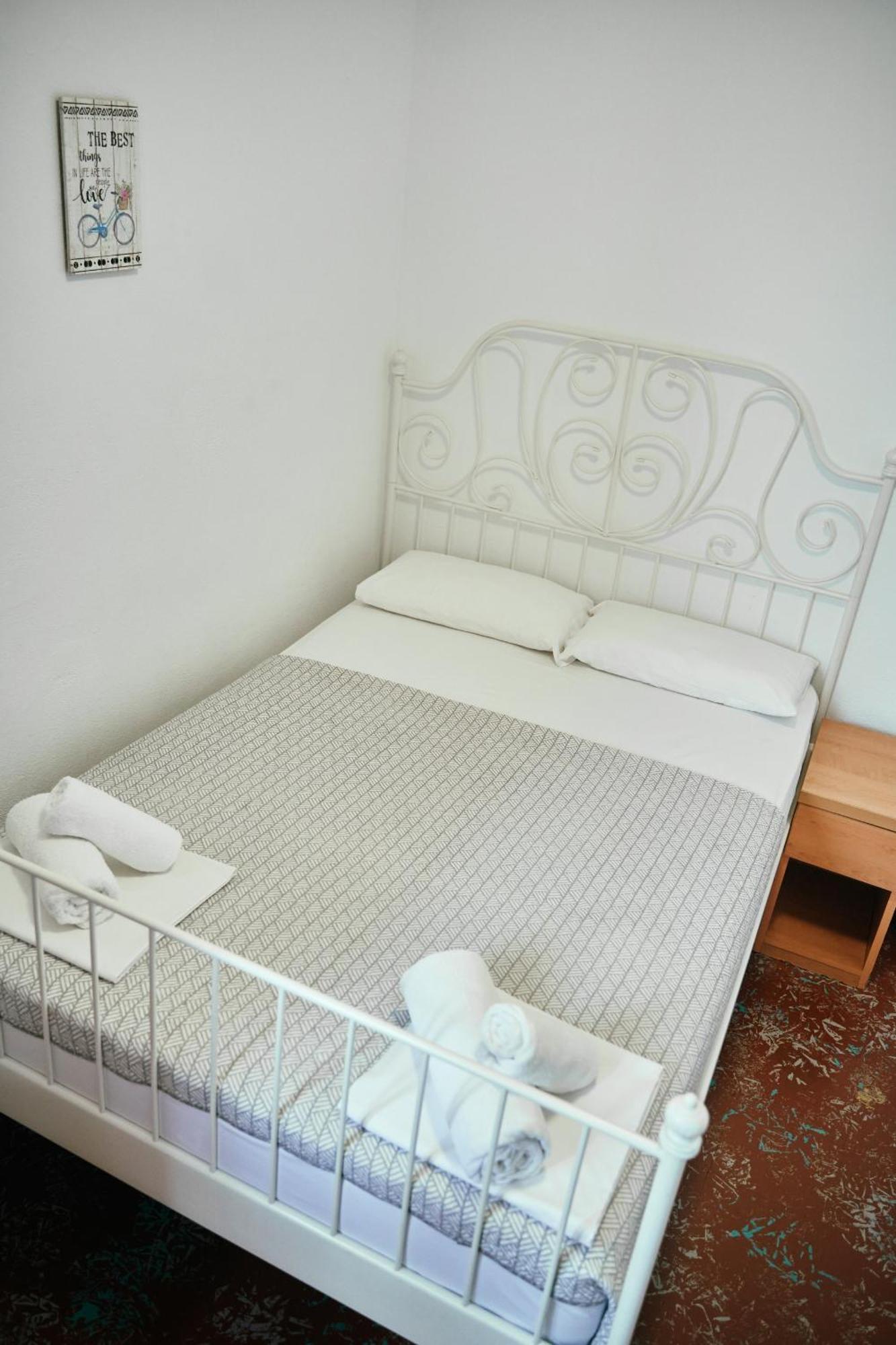 Hostal Loft & Group *