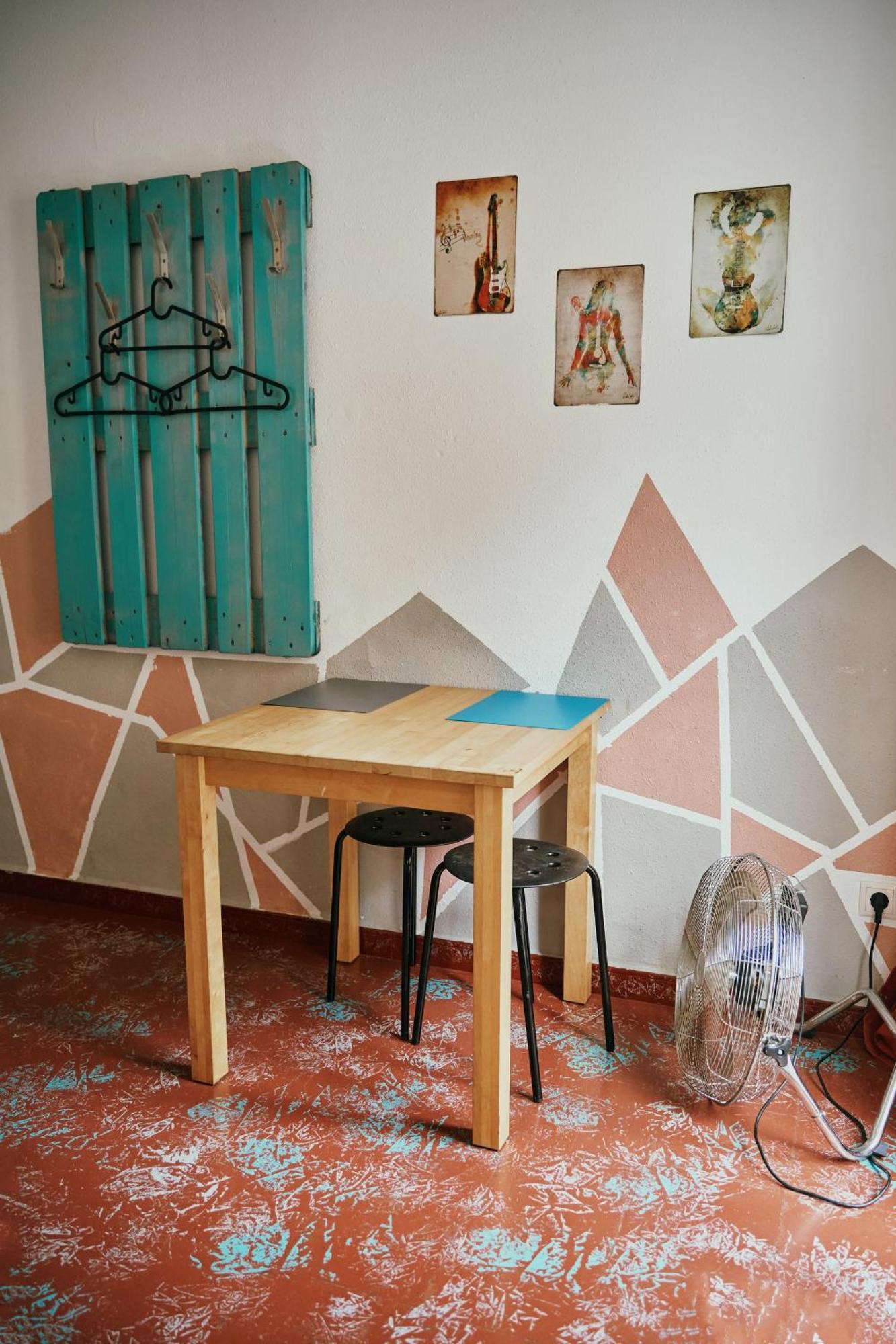 Hostal Loft & Group