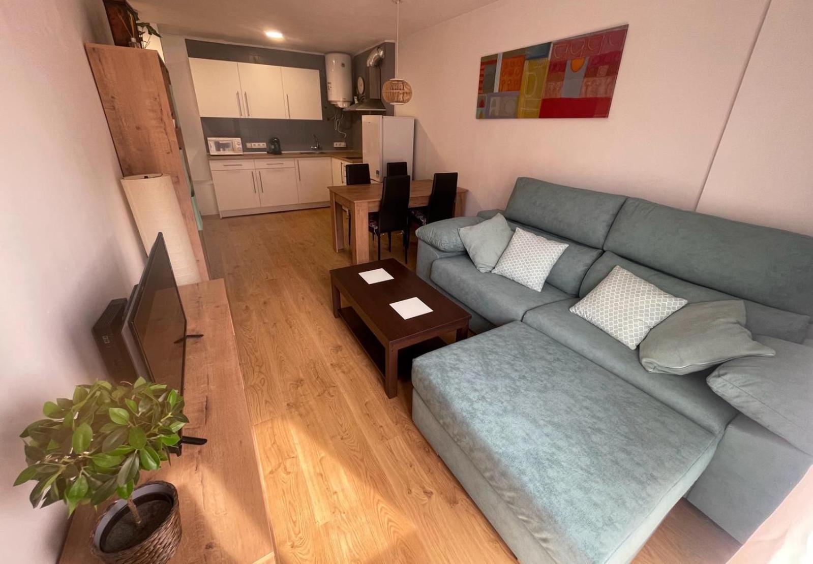 Apartamento Fantastico Piso Con Terraza En Corazón De Fenals *