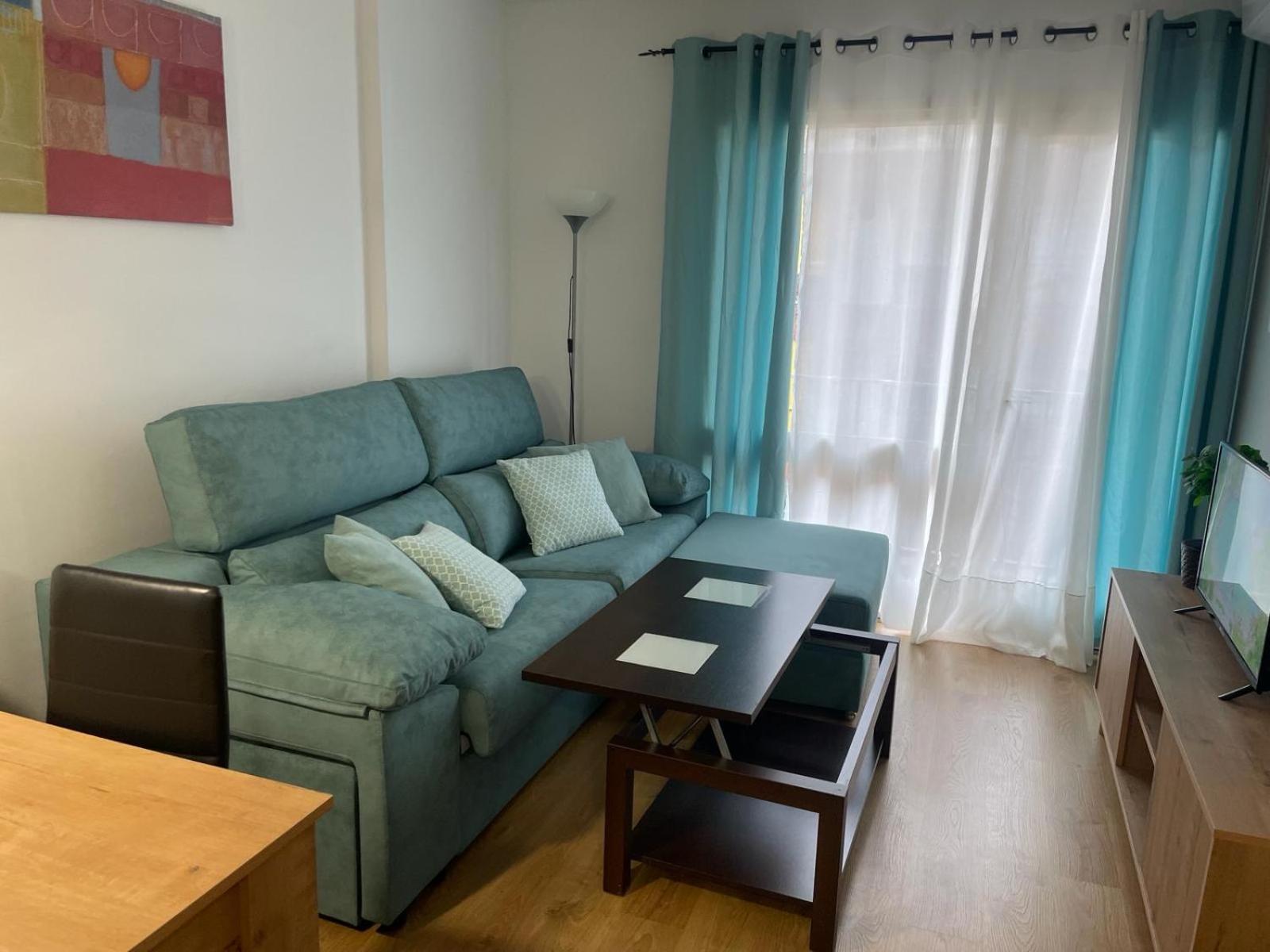 Fantastico Piso Con Terraza En Corazón De Fenals * Lloret de Mar
