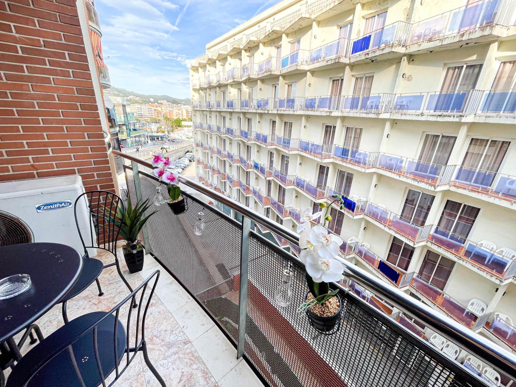 Apartment Red Lloret *