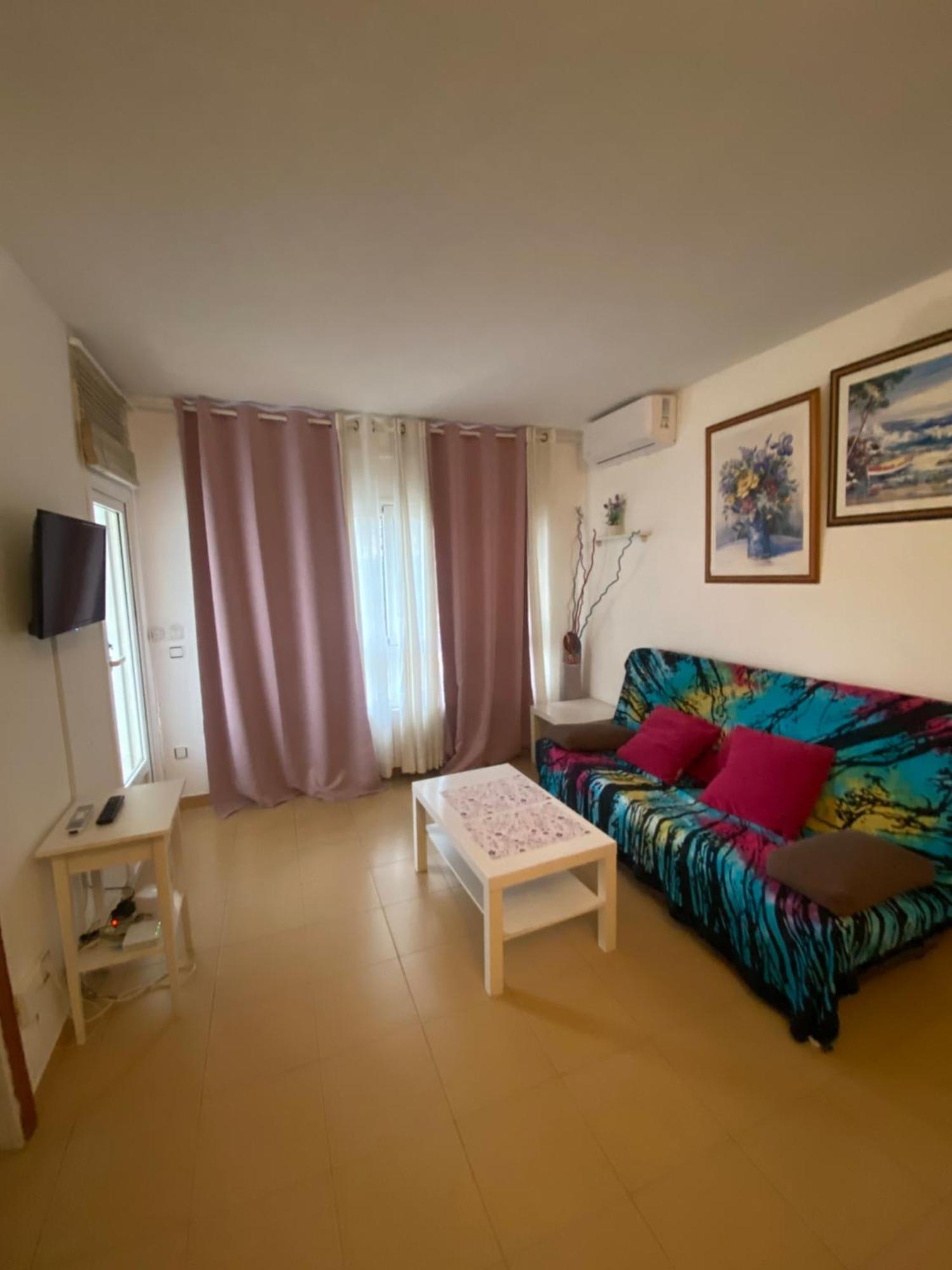 Romántico Piso De La Playa Fenals Apartamento Lloret de Mar