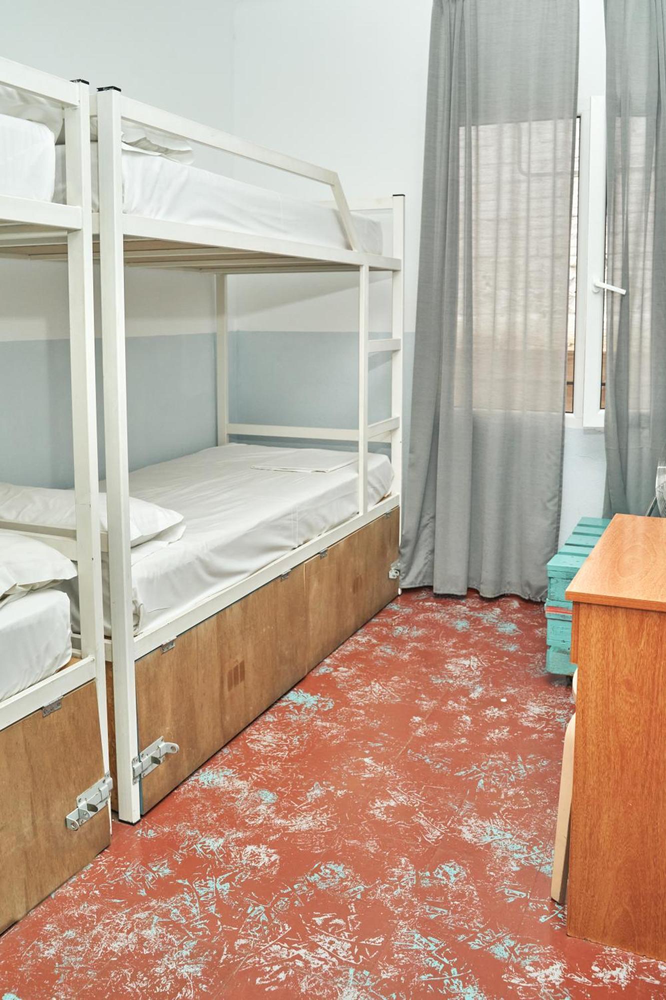 Hostal Loft & Group Lloret de Mar