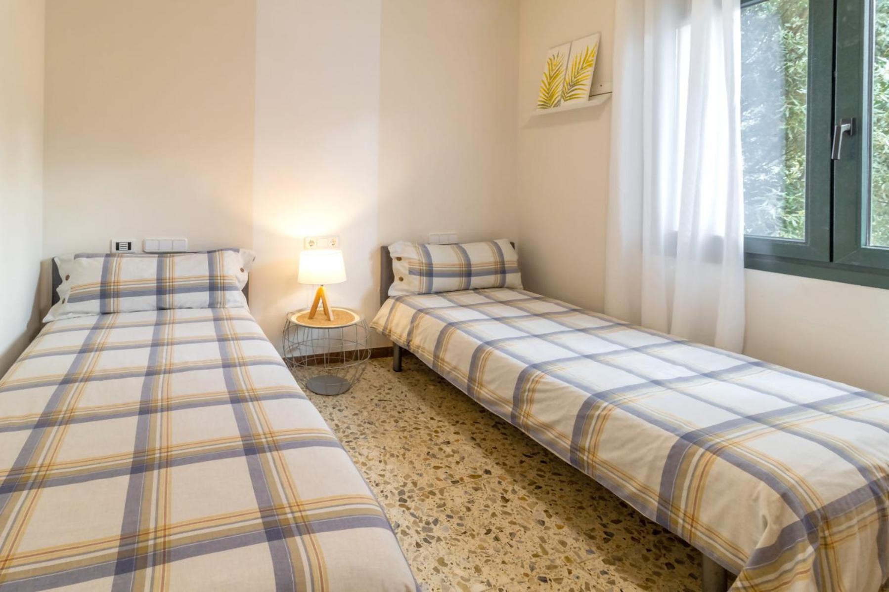 Ca La Iaia Casa Con Piscina Y Jardin Chalet