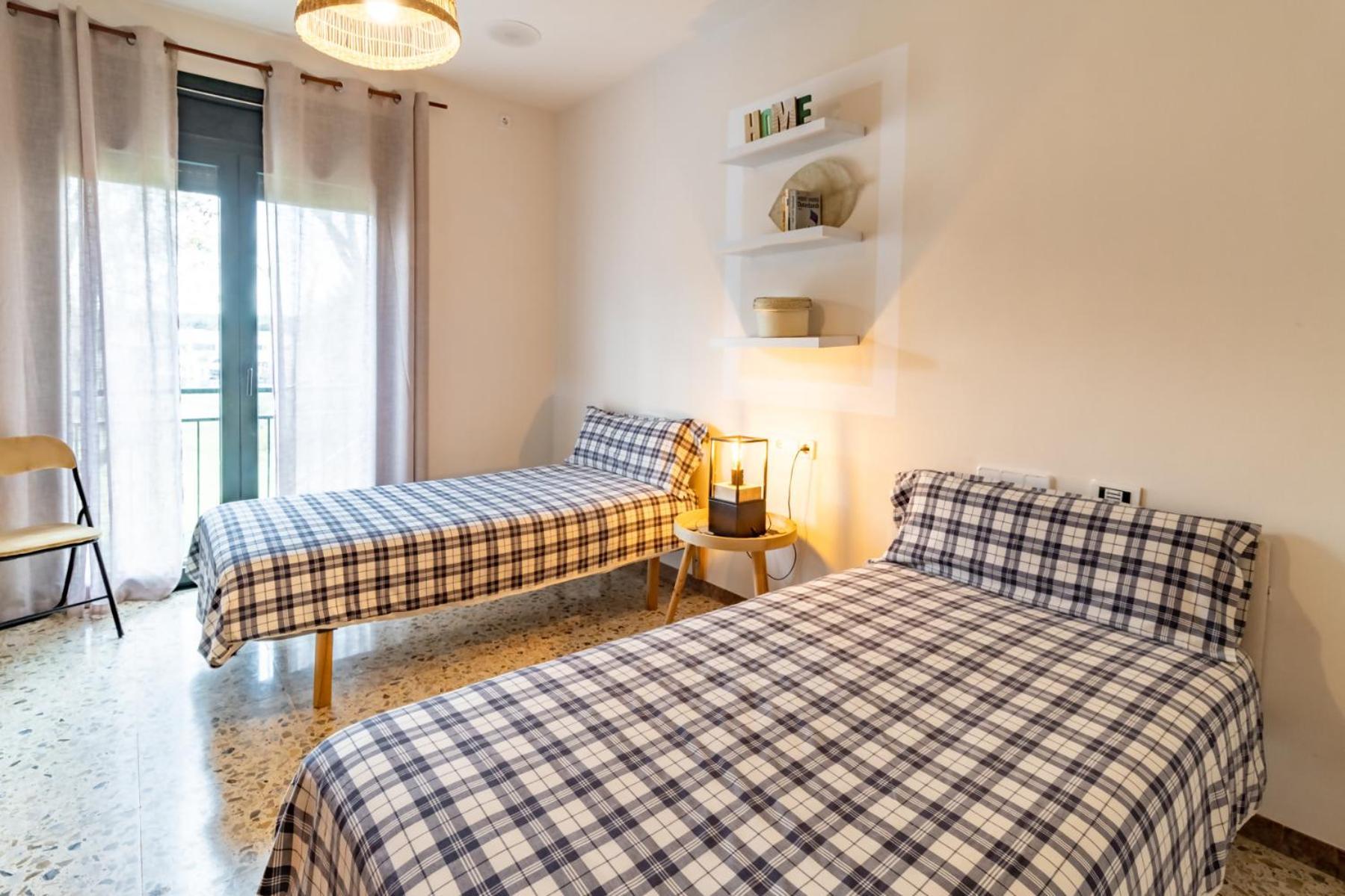 Ca La Iaia Casa Con Piscina Y Jardin Chalet *