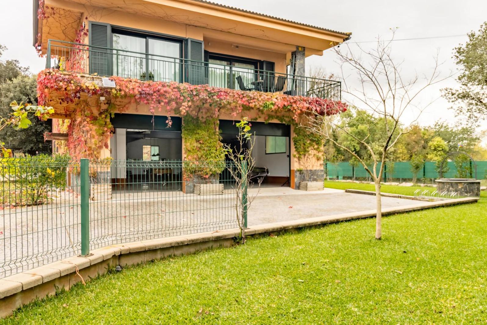 Chalet Ca La Iaia Casa Con Piscina Y Jardin *